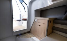 miniatura di 750 walkaround cabin Saver dettaglio cabina