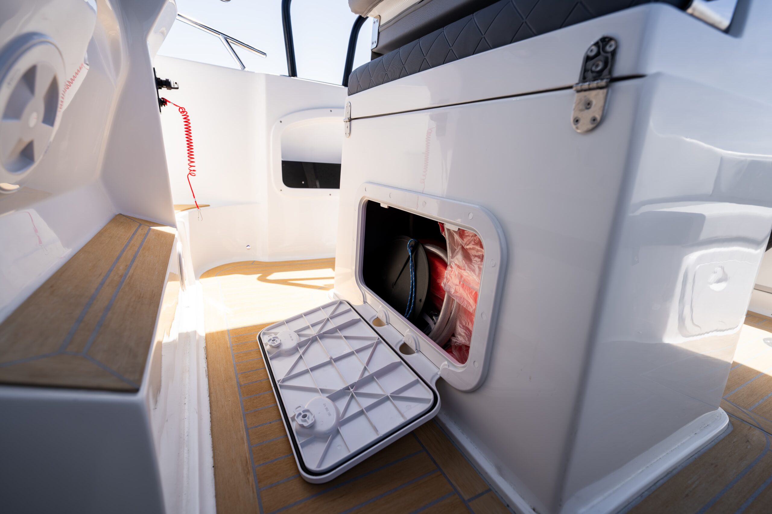 750 walkaround cabin Saver imbarcazioni dettaglio